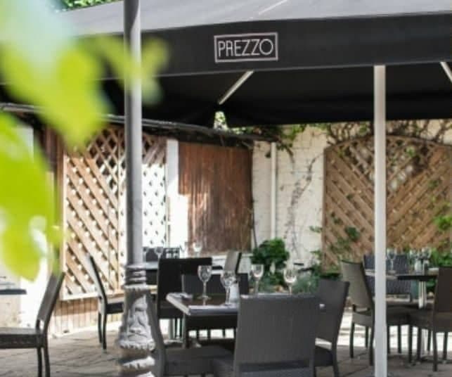 Shops, Bars, Pubs and Restaurants